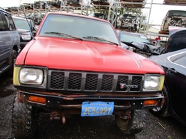 1983 TOYOTA TRUCK SR5 RED STD CAB 2.4L MT 4WD Z17583